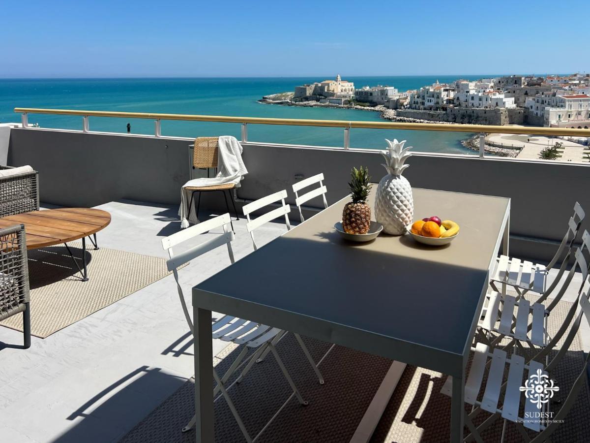 Апартаменти Infinito - Attico Sul Mare В'єсте Екстер'єр фото